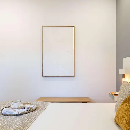 Colorful & Cozy By Hostwise Porto