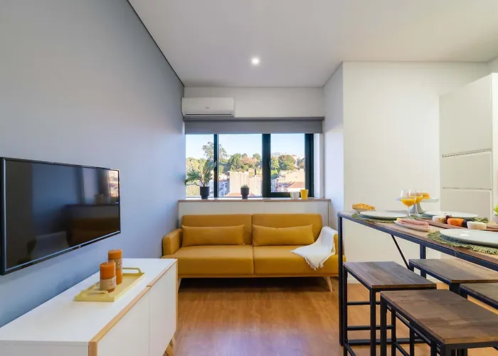 Apartman Colorful & Cozy By Hostwise *